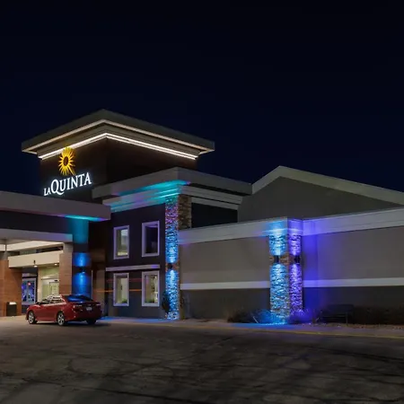 La Quinta Inn & Suites By Wyndham Fort Collins, Colorado-3