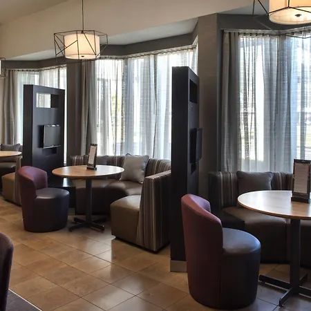 Courtyard By Marriott Poughkeepsie-2