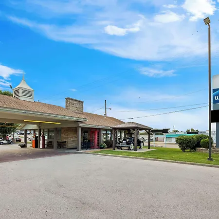 Best Western Route 66 Rail Haven-2