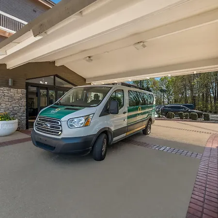 Quality Inn & Suites Airport-2