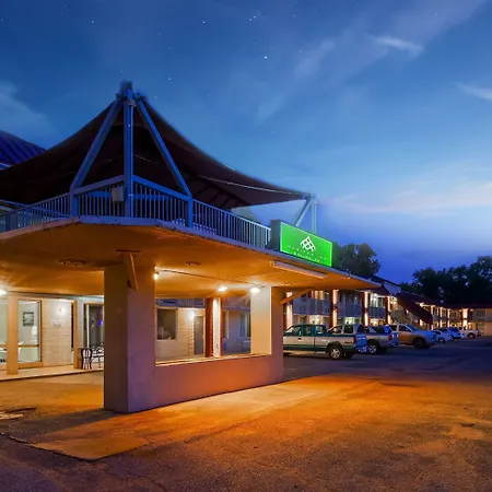 Surestay Hotel-3