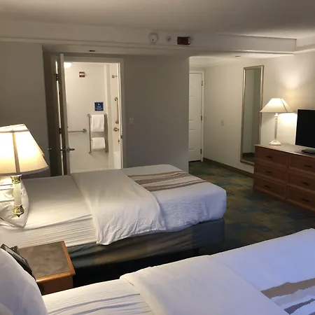La Quinta Inn By Wyndham Austin Oltorf-2