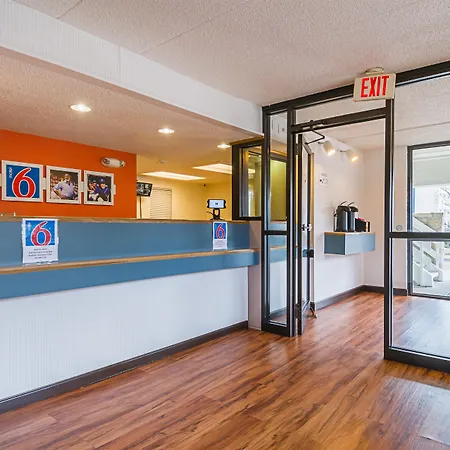 Motel 6-Knoxville, Tn - North-2