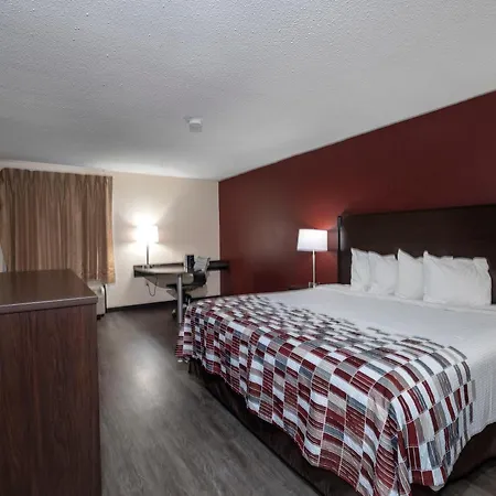 Red Roof Inn Prattville-3