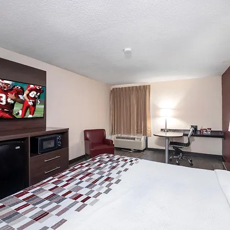 Red Roof Inn Prattville-2