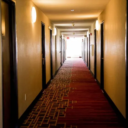 Americas Best Value Inn & Suites-Forest Grove/Hillsboro-2