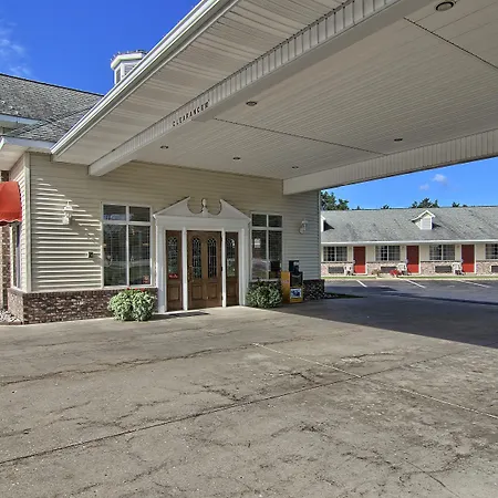 Best Western Of Harbor Springs-2