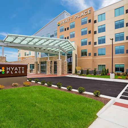 Hyatt Place Hampton Convention Center-3