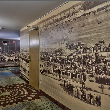 Hotel Westport Kansas City, Tapestry Collection By Hilton-3