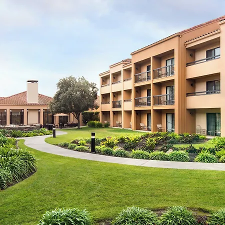 Courtyard Fremont Silicon Valley-3
