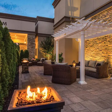 Radisson Hotel Freehold-2