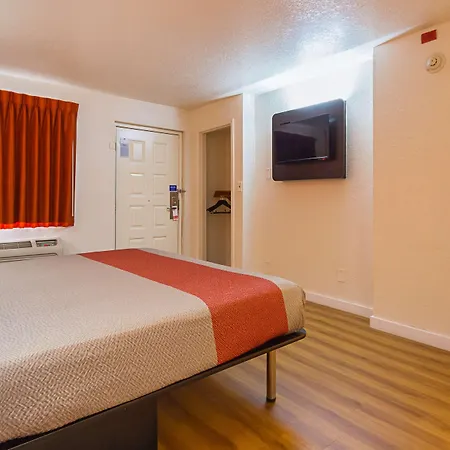 Motel 6-Garland, Tx - Northeast Dallas-3