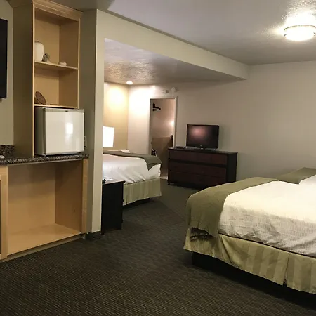 Dinosaur Inn & Suites-2