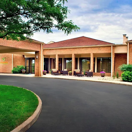 Courtyard By Marriott Hartford Windsor Airport-3
