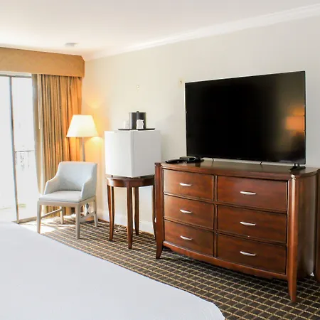 Resort & Conference Center At Hyannis-2