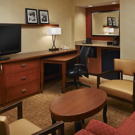 Courtyard By Marriott Detroit Troy-2