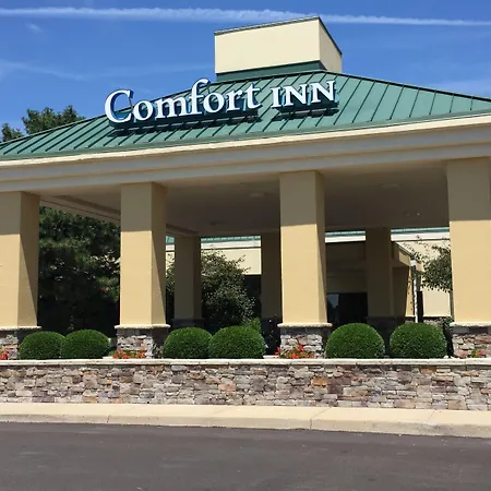 Comfort Inn & Suites Piqua-Near Troy-I75-2