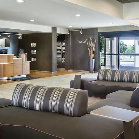 Courtyard By Marriott Dallas Arlington Entertainment District-2