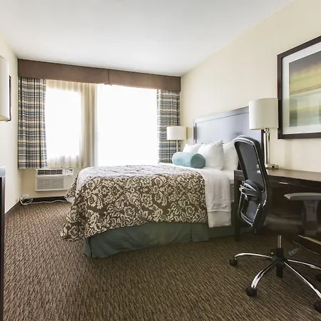 Royal Palace Westwood Hotel-3