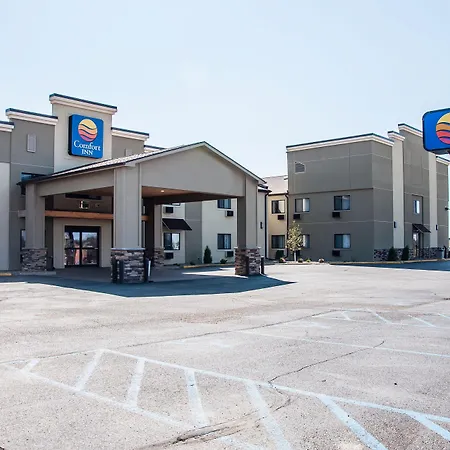 Comfort Inn Dickinson-3