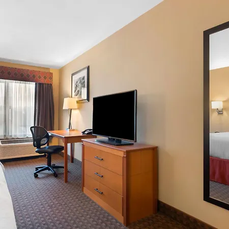 Best Western Plus Olympic Inn-3