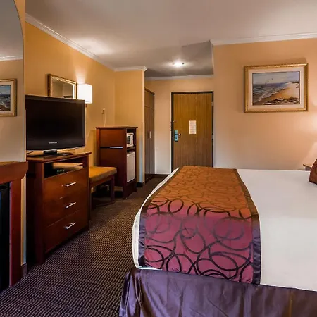 Best Western Plus Landmark Inn-2
