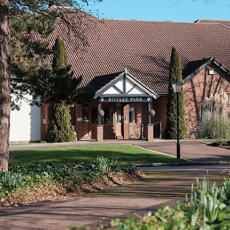 Macdonald Botley Park Hotel & Spa-2