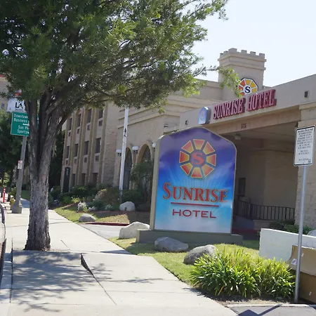 Portside Inn & Suites-3
