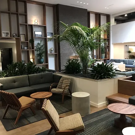 Doubletree By Hilton Atlanta Windy Hill Ballpark-3