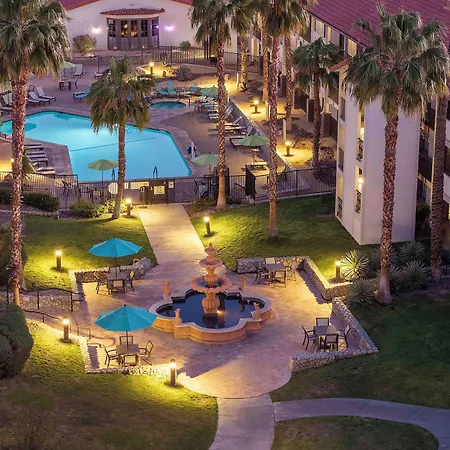 Embassy Suites By Hilton Palm Desert-2
