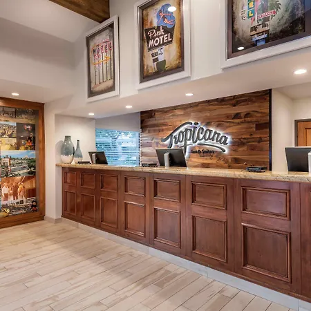 Tropicana Inn & Suites-2