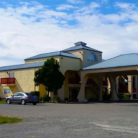 Quality Inn & Suites Crescent City Redwood Coast-2