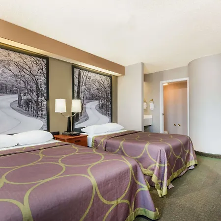Super 8 By Wyndham Jasper-3