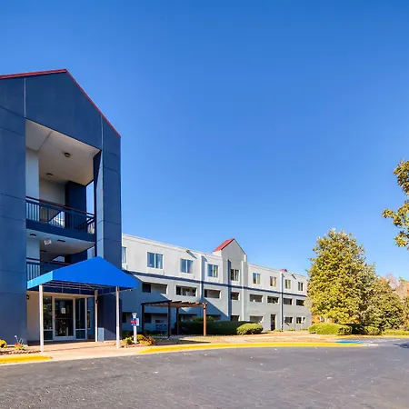 Surestay Plus Hotel By Best Western Durham Medical Center-3