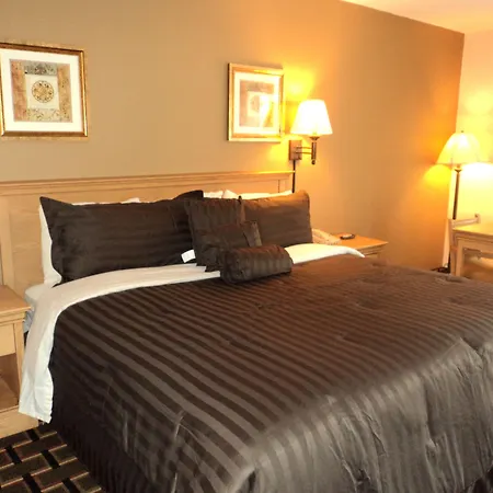 Americas Best Value Inn Near Downtown Nashville-3