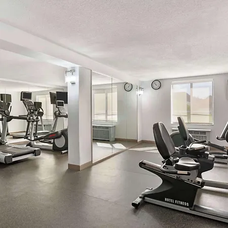 Best Western Premier Richmond City Gateway-2