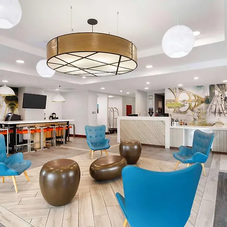 Best Western Premier Richmond City Gateway-3