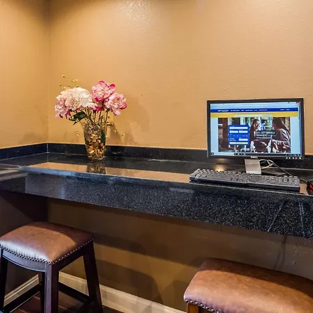 Best Western Shelbyville Lodge-2