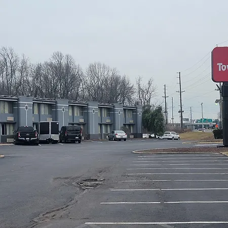 Town Inn-3