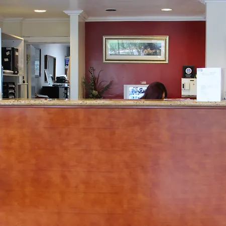 Caravelle Inn Extended Stay-3