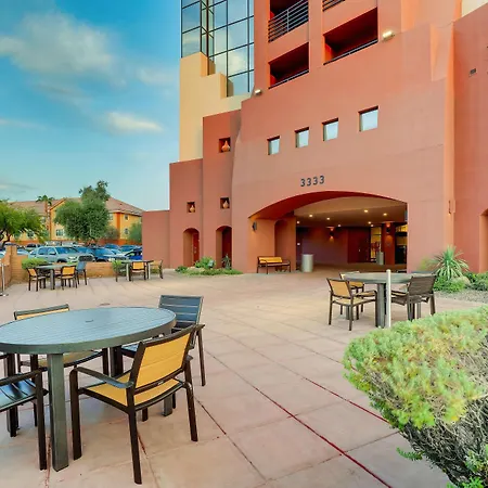 Drury Inn & Suites Phoenix Airport-3