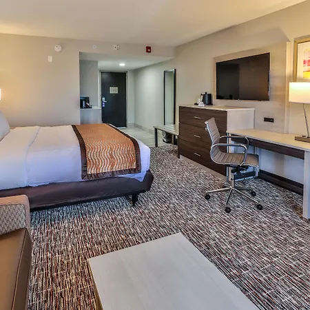 Best Western Plus Executive Residency Nashville-3