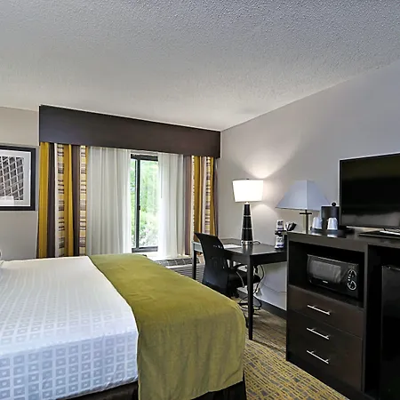 Best Western Plus Hanes Mall-3