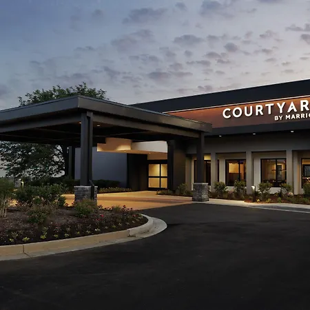 Courtyard By Marriott St. Louis Downtown West-2