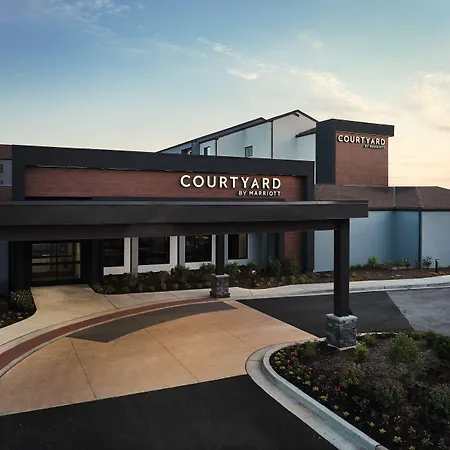 Courtyard By Marriott St. Louis Downtown West-3