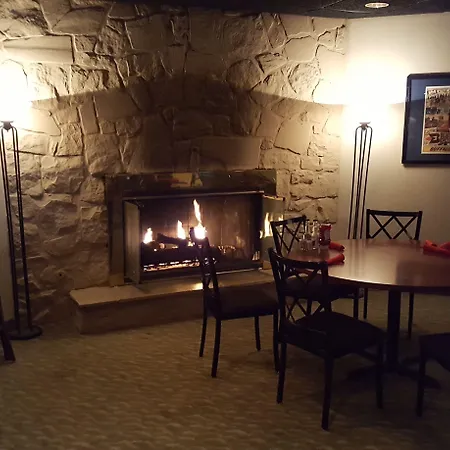 M Hotel Buffalo-3