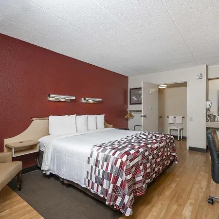 Red Roof Inn Tampa Fairgrounds - Casino-2