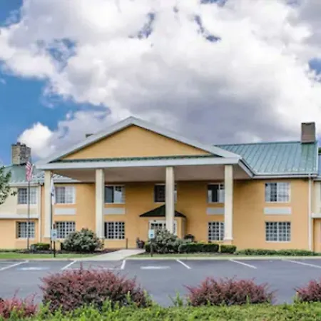 Baymont By Wyndham Harrisburg-2