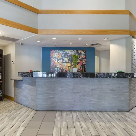 Greenstay Hotel & Suites Central-3