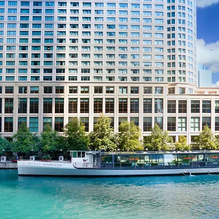 Sheraton Grand Chicago Riverwalk-3